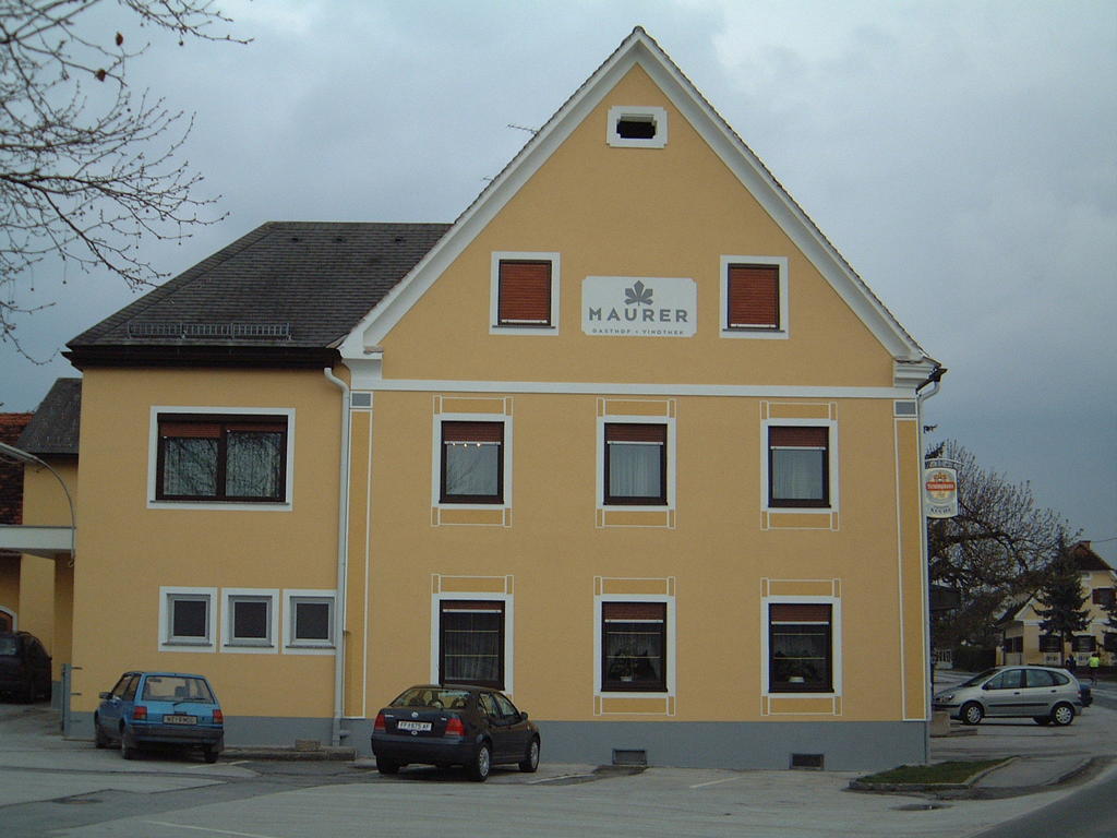 Maurer Gasthof-Vinothek Gleisdorf Eksteriør bilde